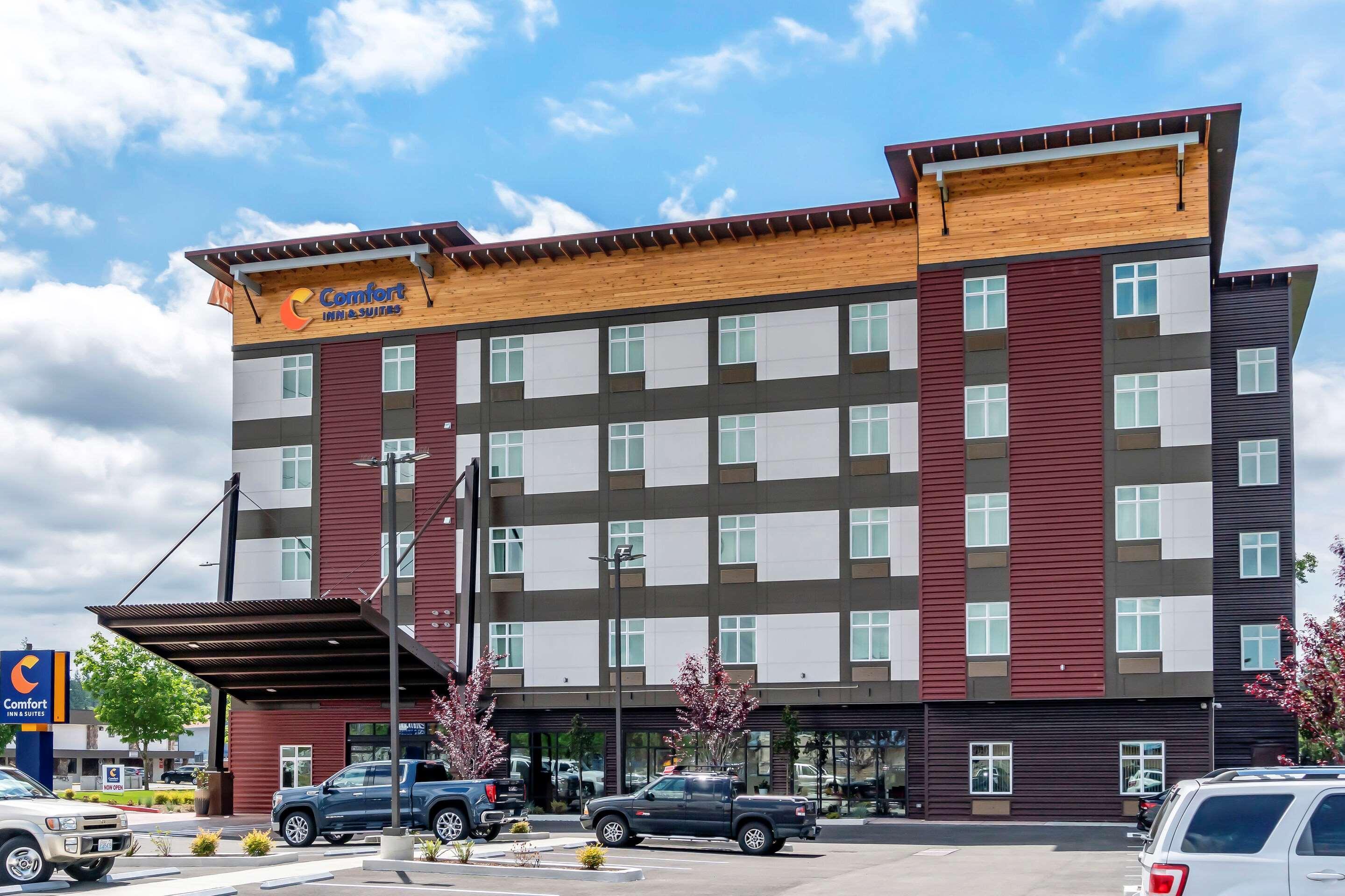 Comfort Inn & Suites Lakewood By Jblm Exterior photo